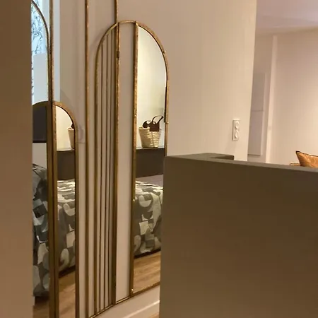 Apartment Spacieux Confort Cite Imperiale *