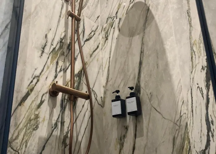 Spacieux Confort Cite Imperiale Apartment *