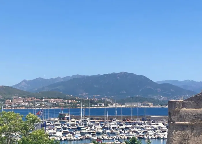 Apartment Spacieux Confort Cite Imperiale *