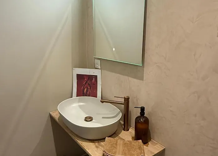 Apartment Spacieux Confort Cite Imperiale